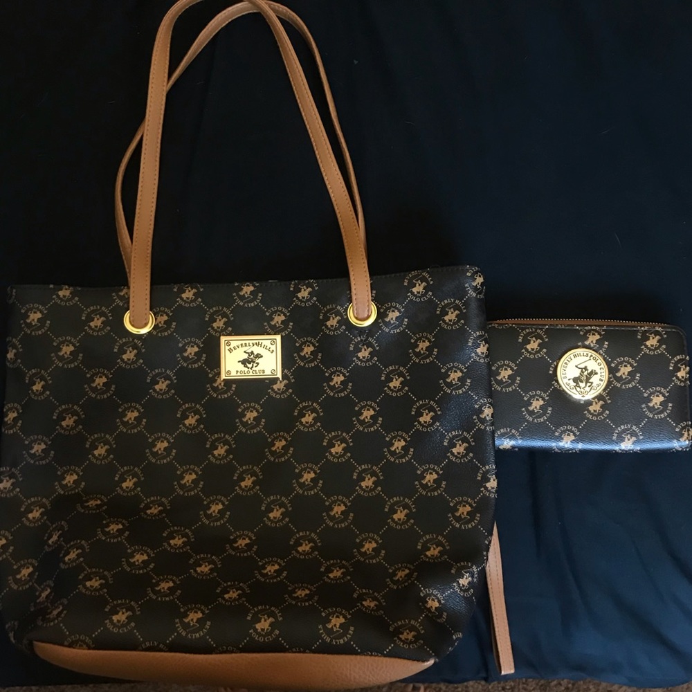 Beverly Hills Polo Club bag & wristlet set